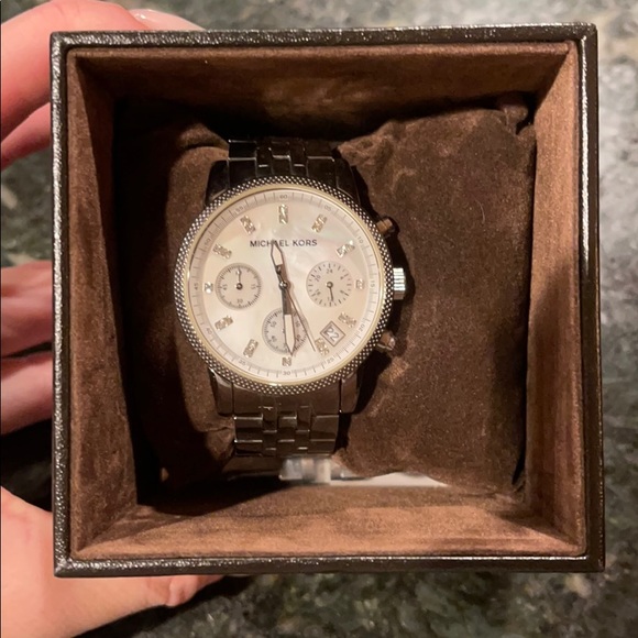 Michael Kors Jewelry - MICHAEL KORS Watch